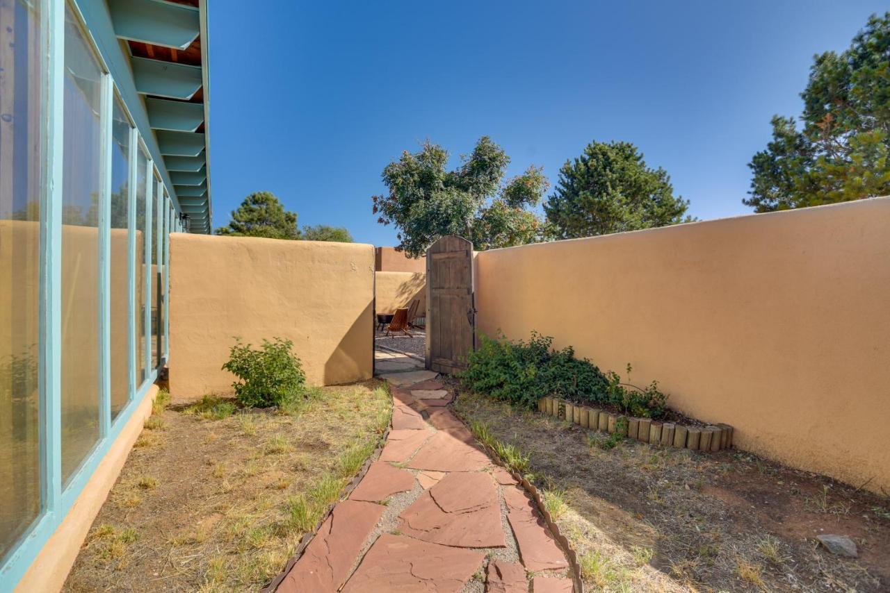 Vacation With Patios And Pool Access! *
